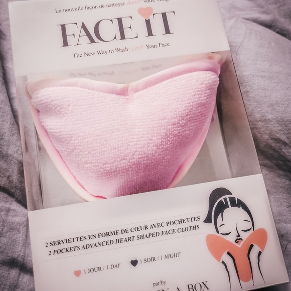 Face it Face Cloths - 2 pack day/night - Picture 2 of 7